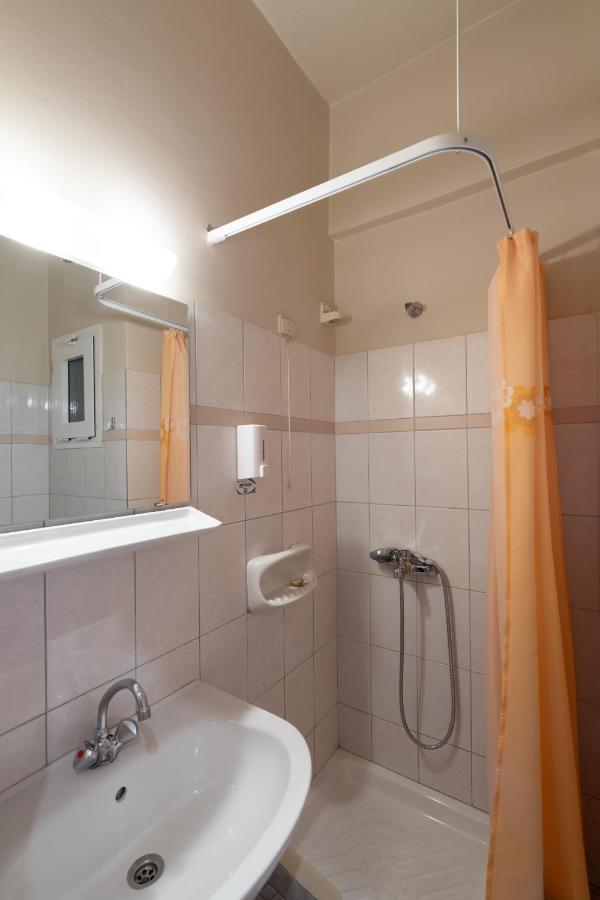 Hotel Ntinas Trikala  Ngoại thất bức ảnh