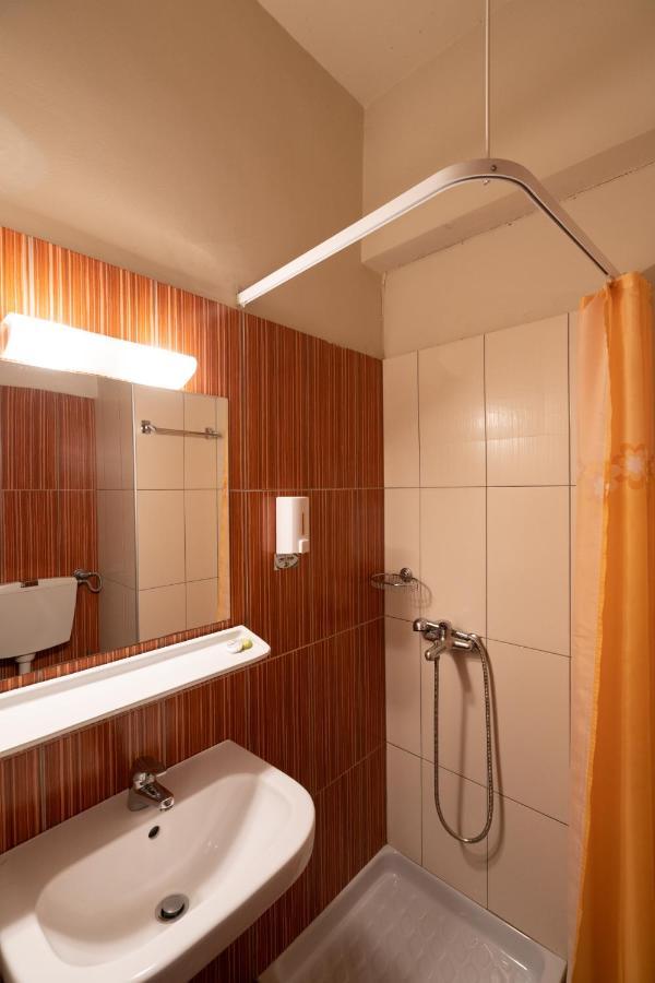 Hotel Ntinas Trikala  Ngoại thất bức ảnh